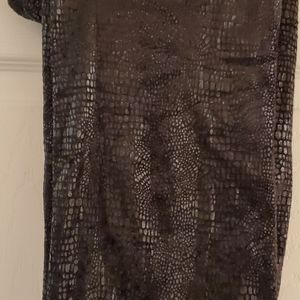 BLACK CROCODILE PRINT PANTS